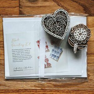 Block Print Kit - comes with 5 blank cards, 2 stamps, red and blue ink